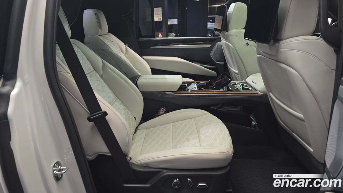 Cadillac Escalade 2025