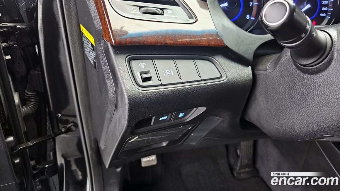 Hyundai Grandeur 2016