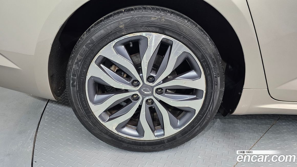 Renault-KoreaSamsung SM6 2016