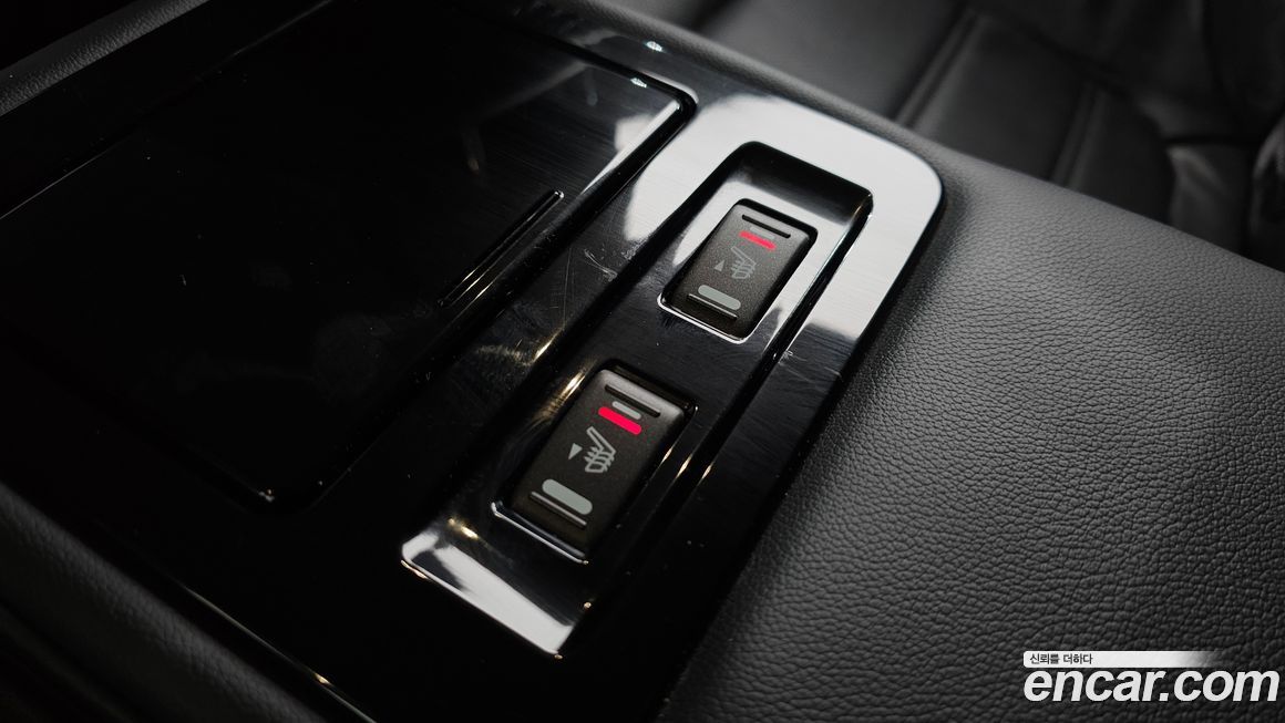 Renault-KoreaSamsung SM6 2016