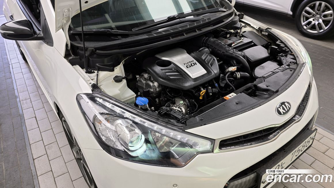 Kia K3 2015
