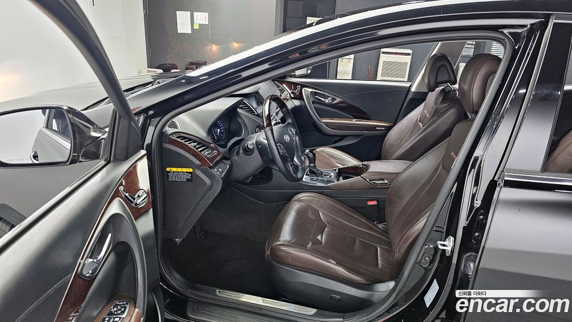 Hyundai Grandeur 2016