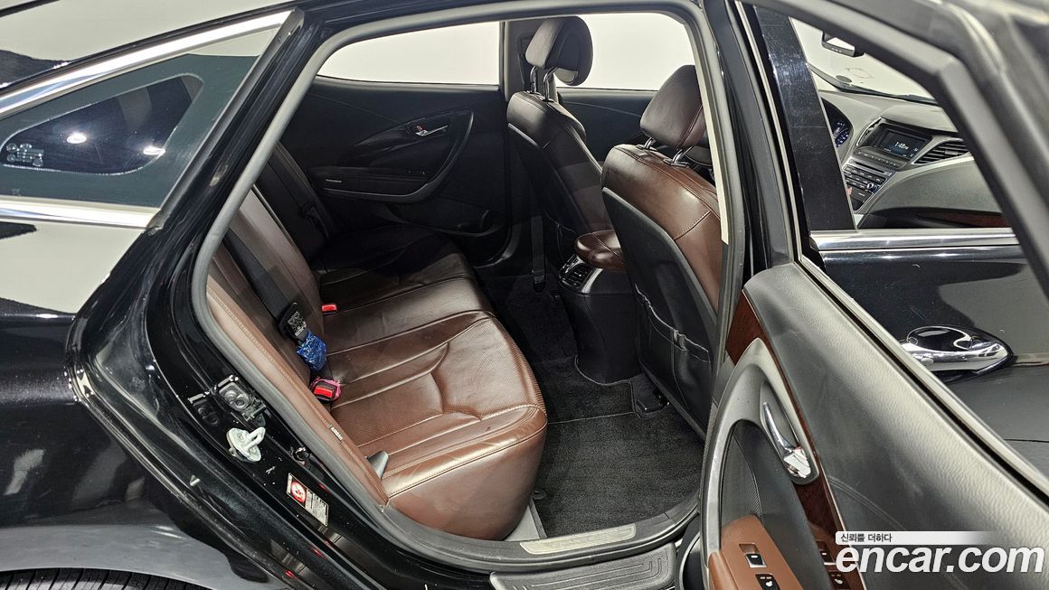 Hyundai Grandeur 2016