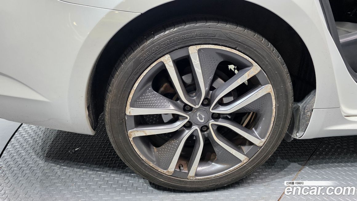 Renault-KoreaSamsung SM6 2016