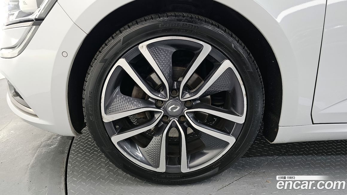 Renault-KoreaSamsung SM6 2016