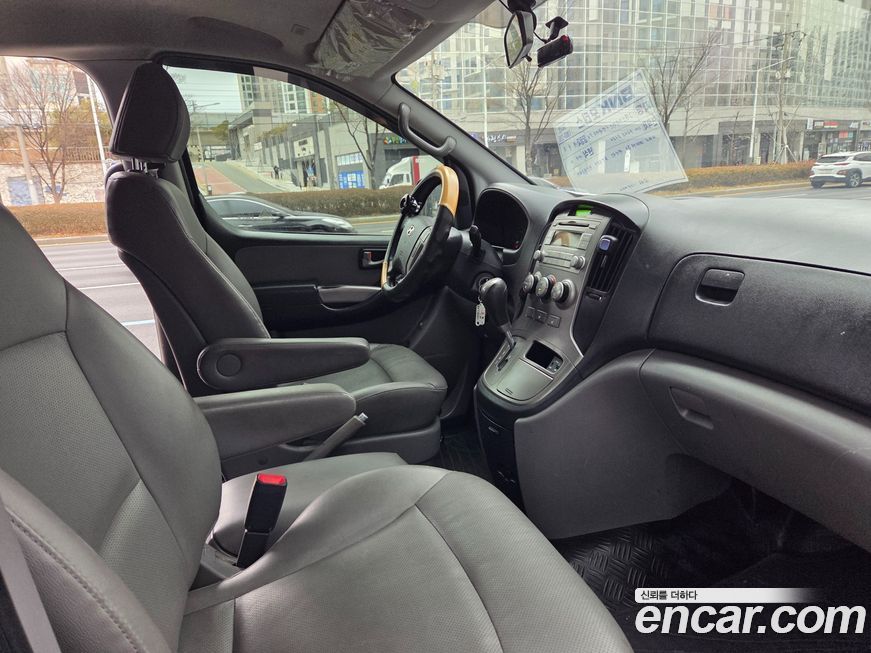 Hyundai Starex 2015