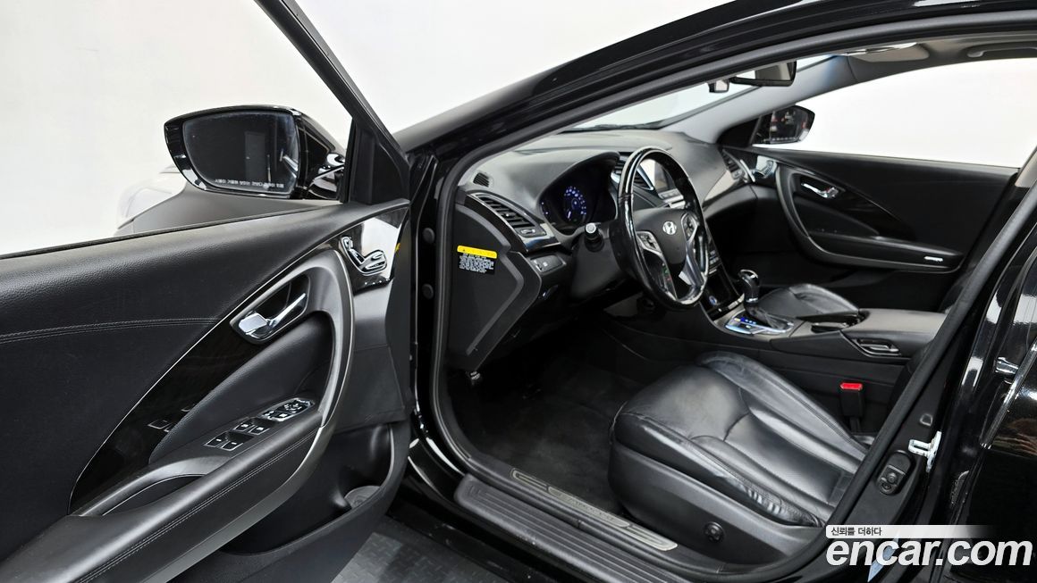 Hyundai Grandeur 2015