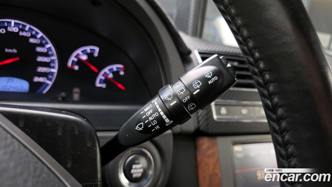 KG_Mobility_Ssangyong Rexton 2017