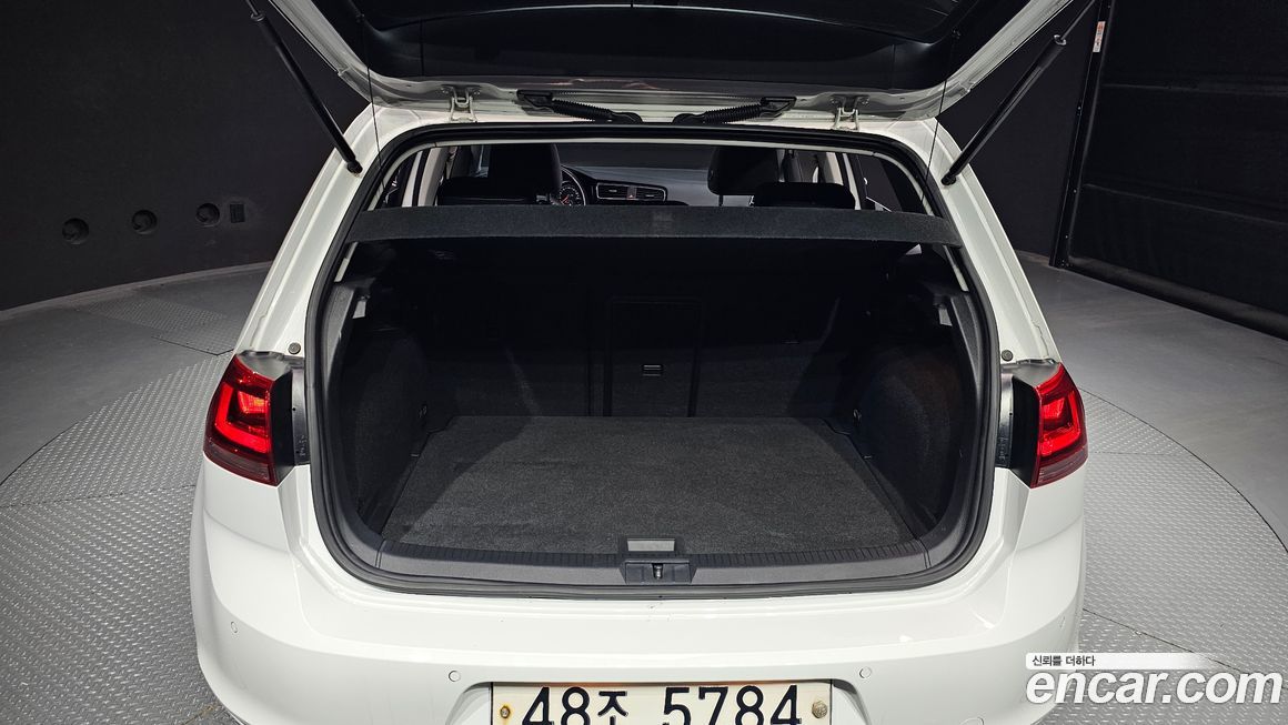 Volkswagen Golf 2014