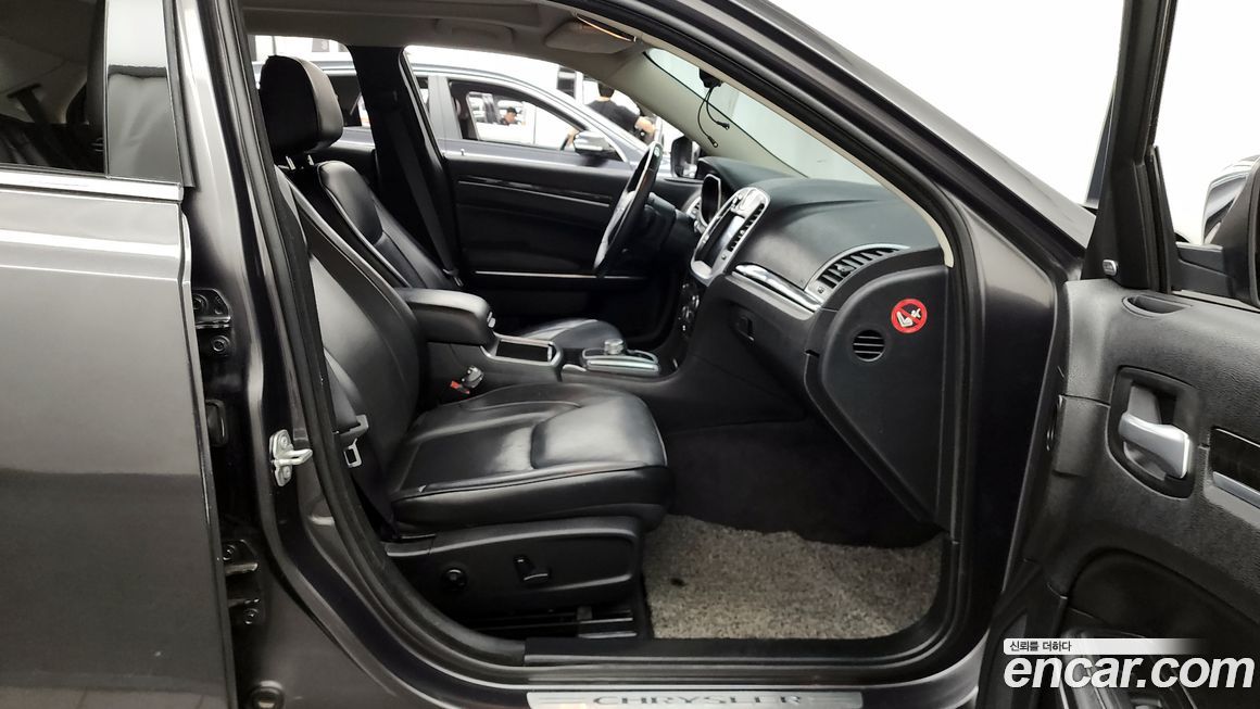 Chrysler 300C 2016