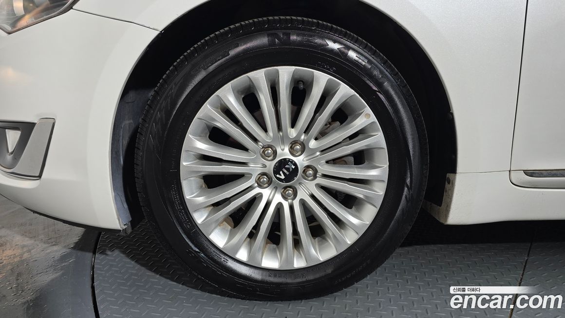 Kia K7 2013