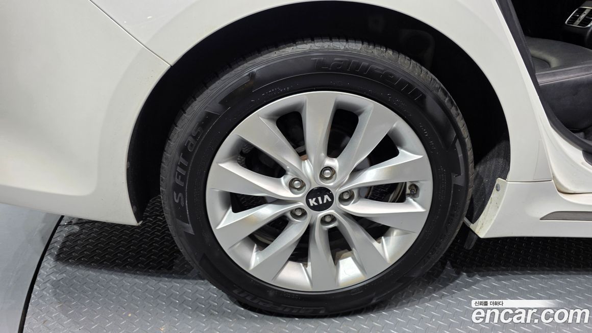 Kia K5 2017
