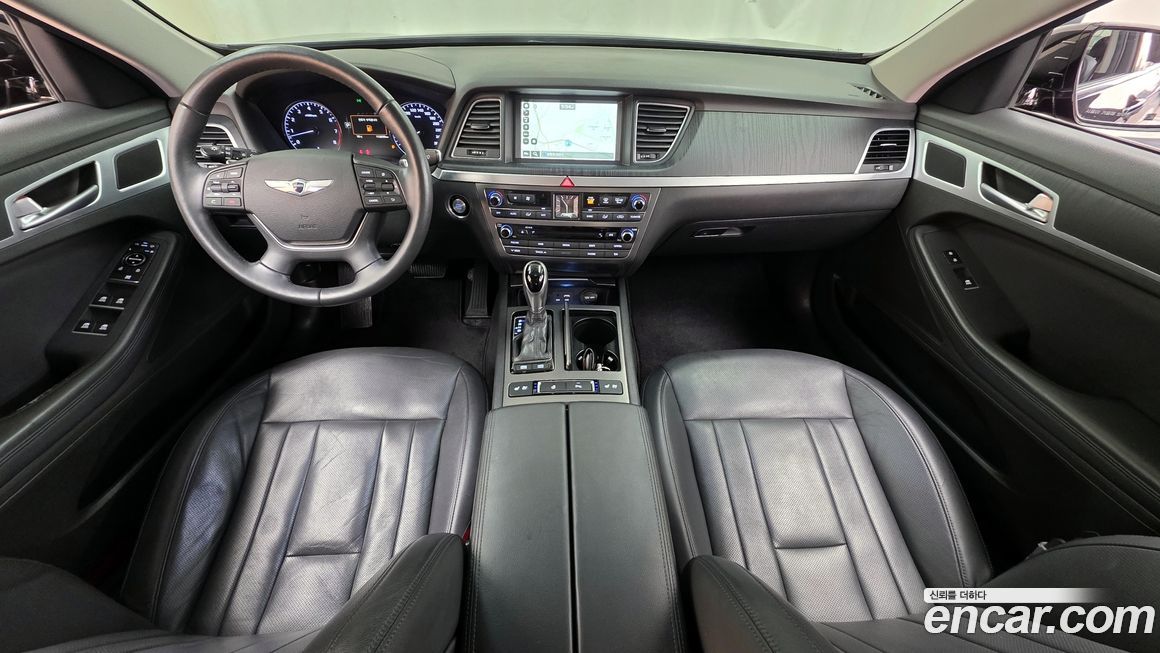 Hyundai Genesis 2016