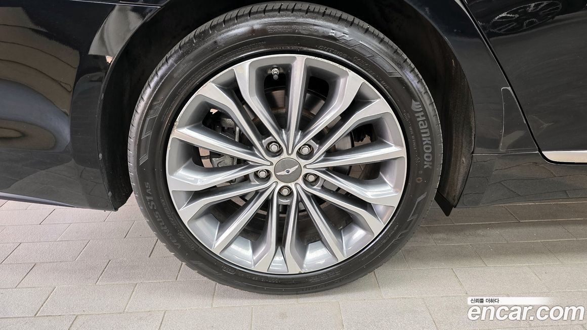 Hyundai Genesis 2016