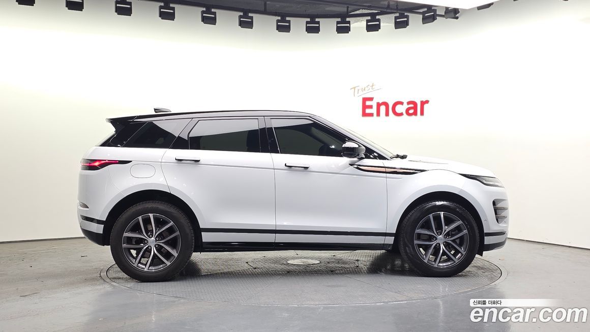 Land Rover Range Rover Evoque 2025