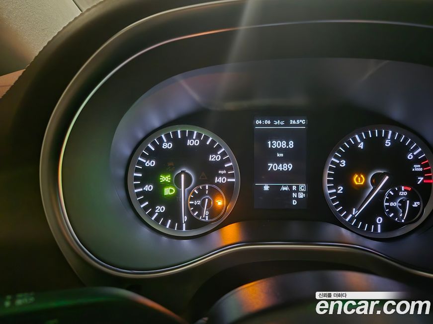 Mercedes-Benz V-Class 2019