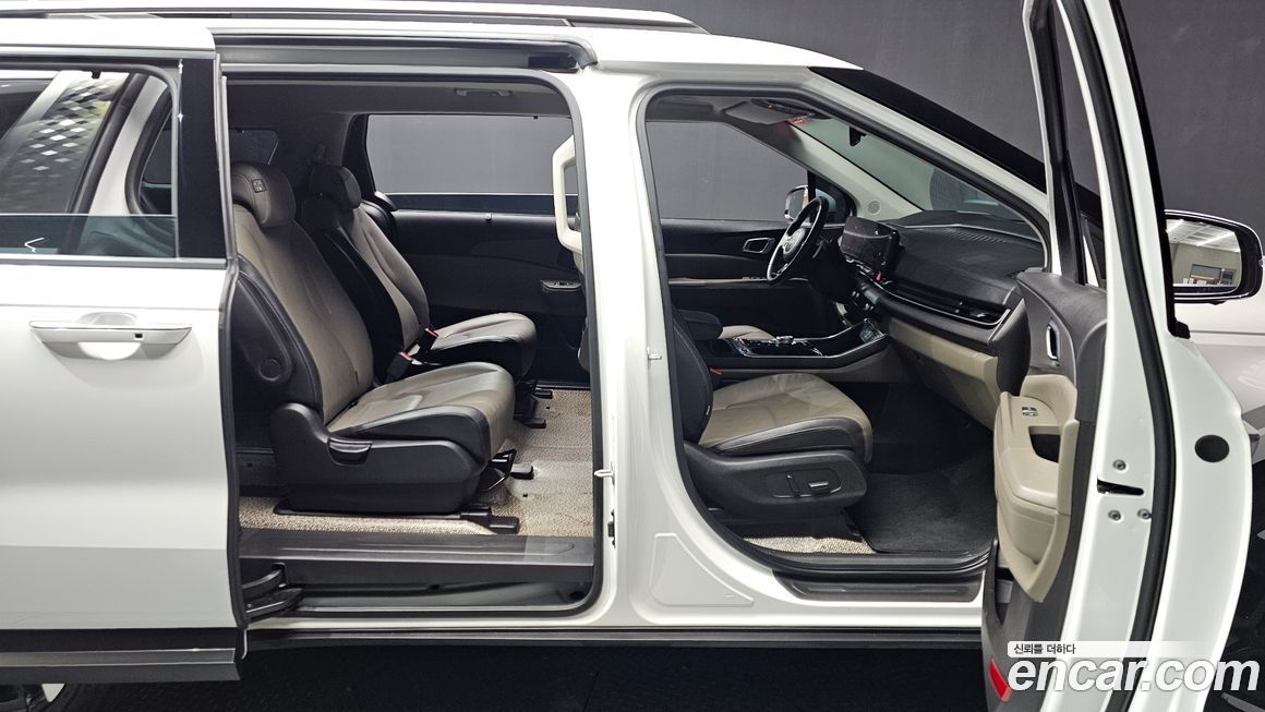 Kia Canival 2024