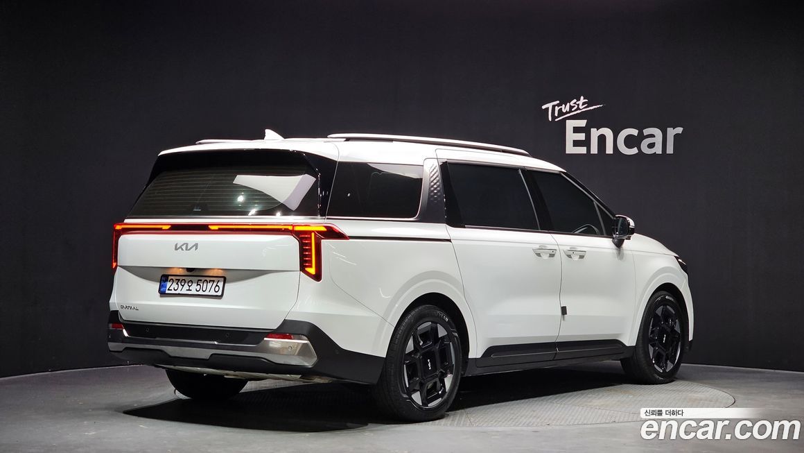 Kia Canival 2024