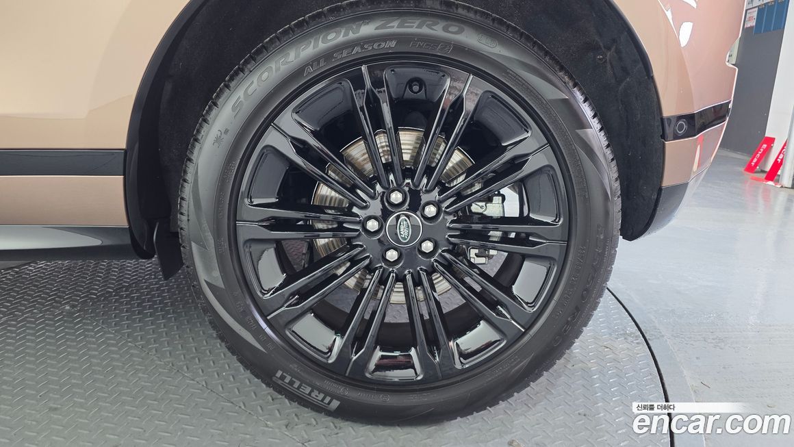 Land Rover Range Rover Evoque 2025