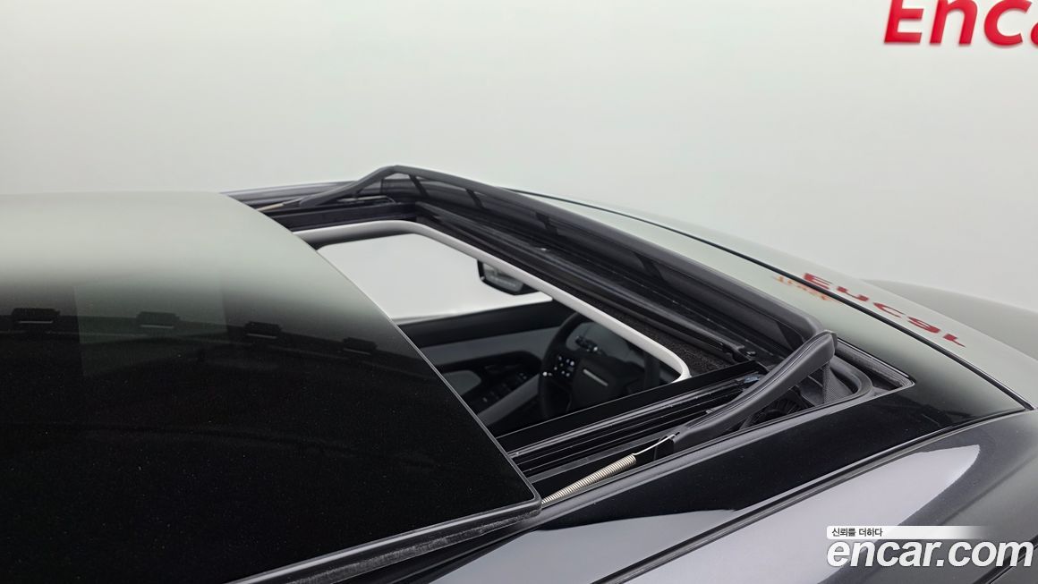 Land Rover Range Rover Evoque 2025