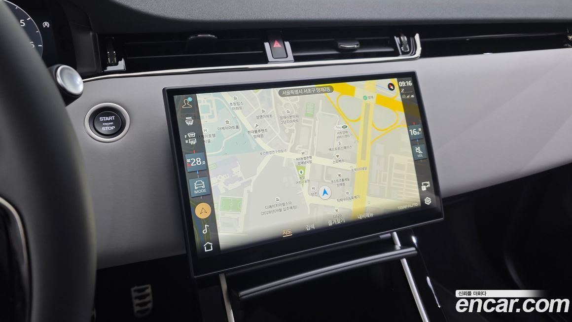 Land Rover Range Rover Evoque 2025