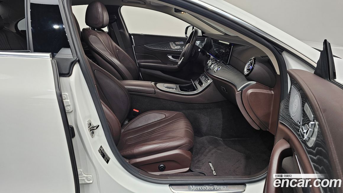 Mercedes-Benz CLS-Class 2021