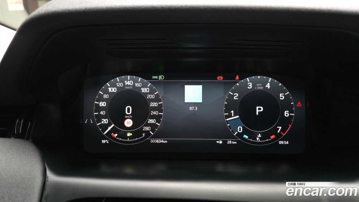 Land Rover Discovery Sport 2025