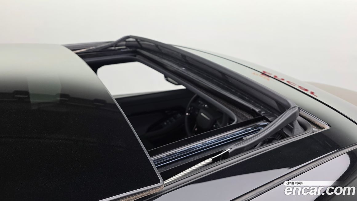 Land Rover Range Rover Evoque 2025