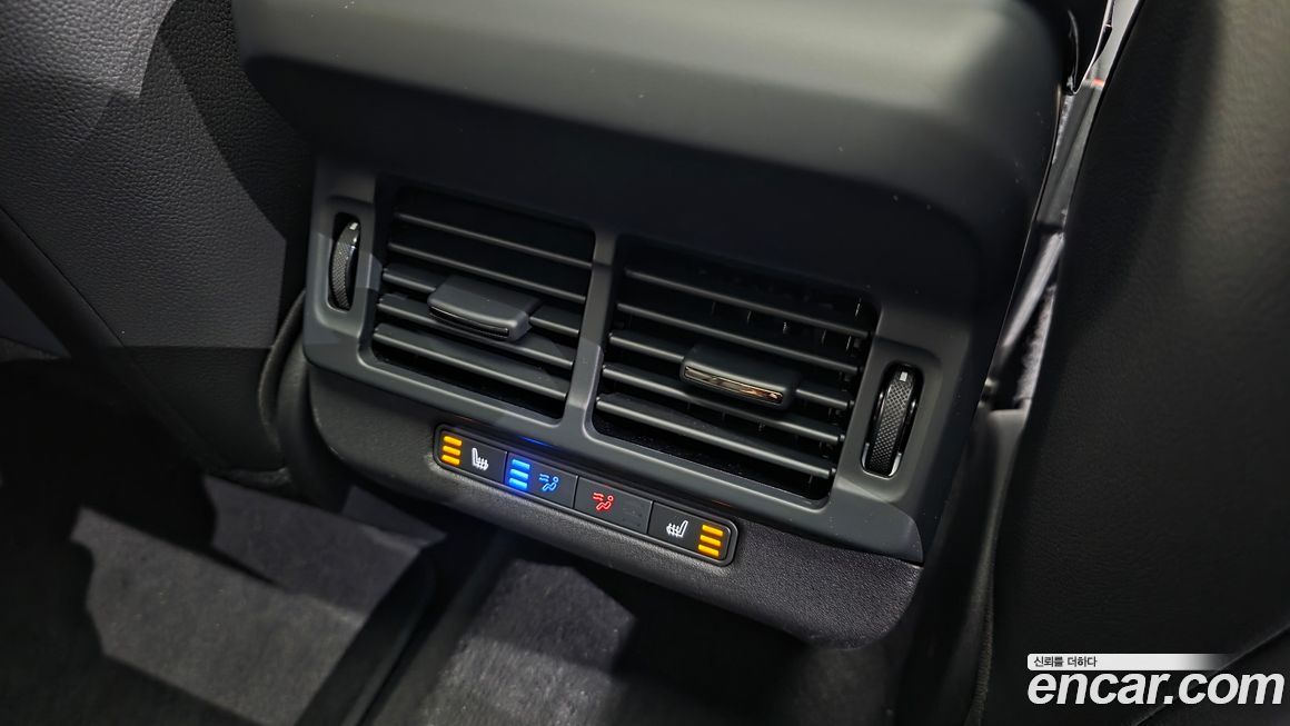 Land Rover Range Rover Evoque 2025