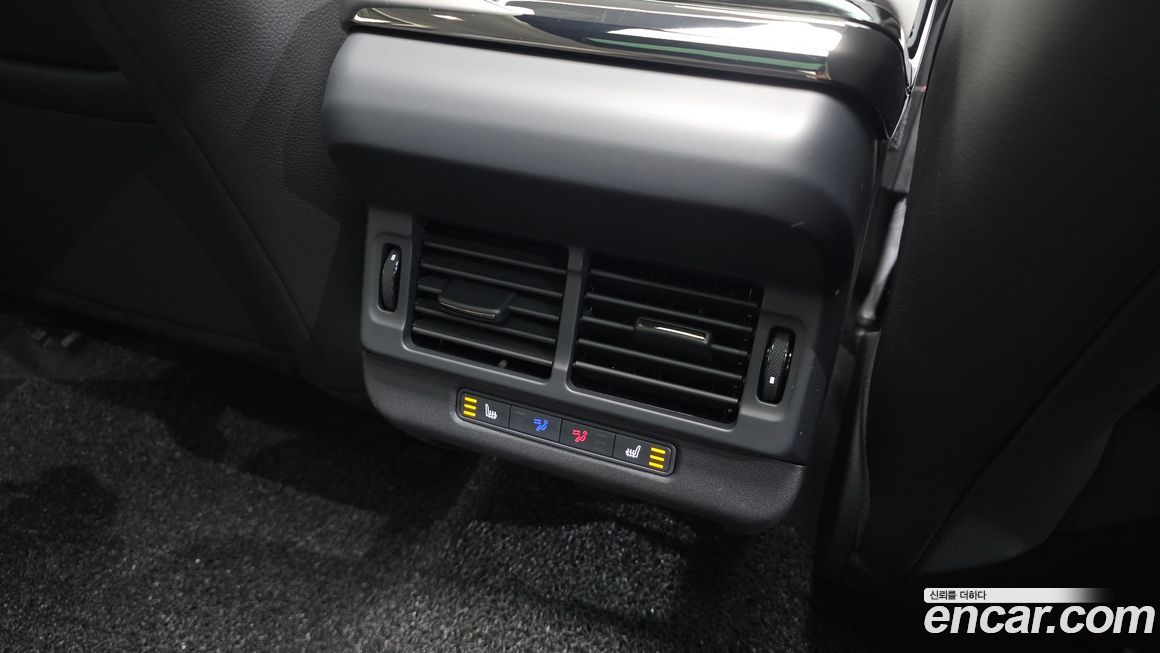 Land Rover Range Rover Evoque 2025