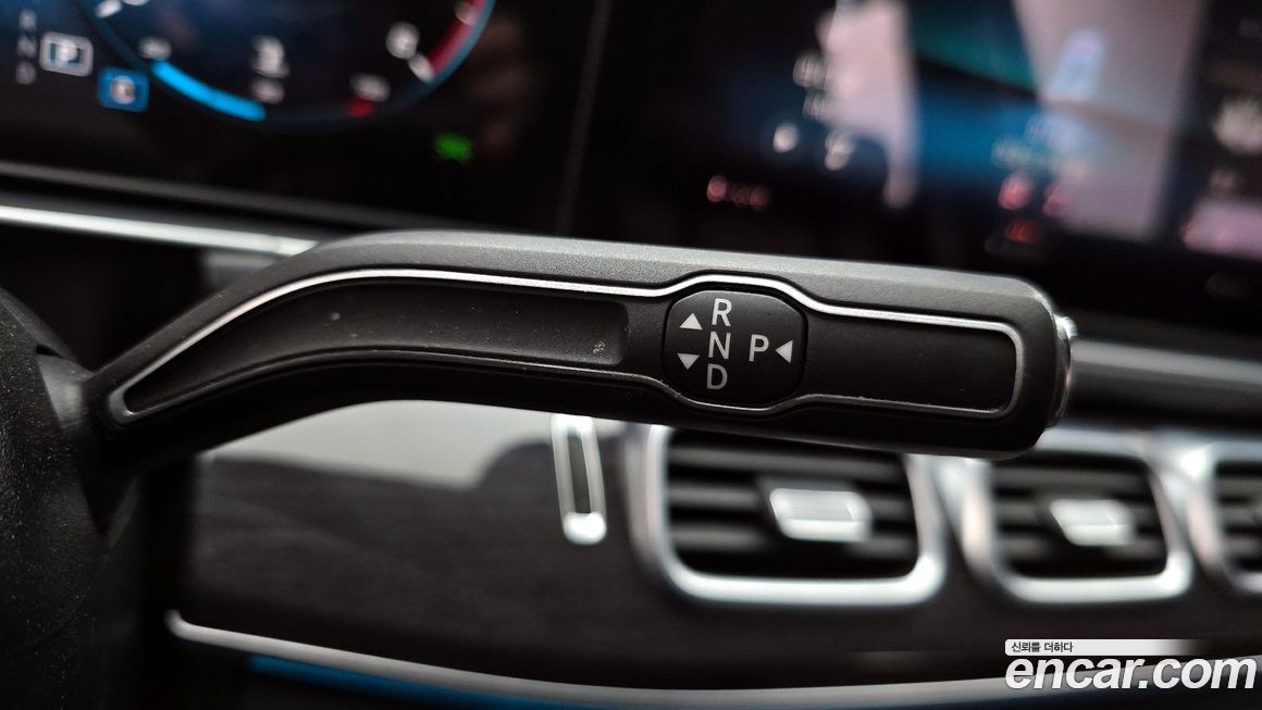 Mercedes-Benz GLE-Class 2021