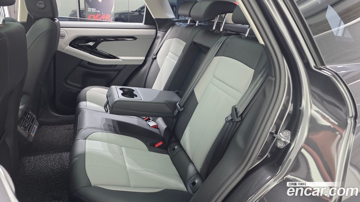 Land Rover Range Rover Evoque 2025
