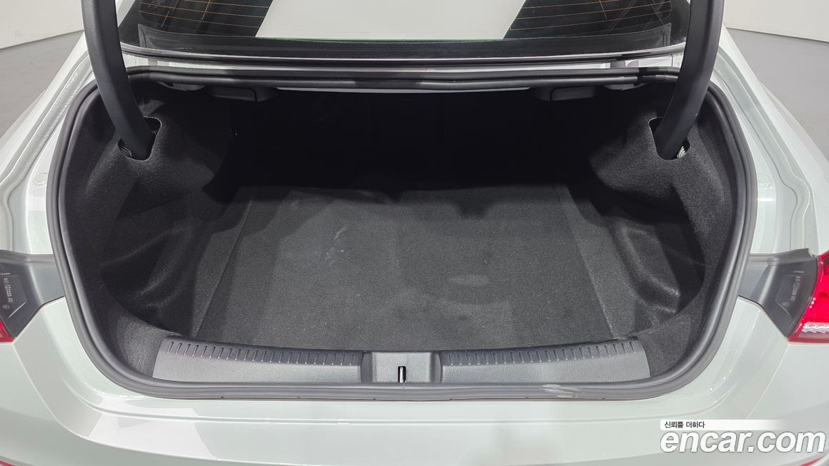 Mercedes-Benz CLA-Class 2023