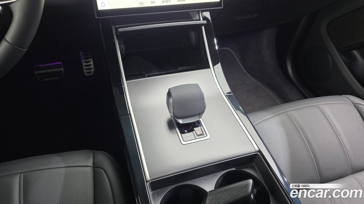 Land Rover Range Rover Evoque 2025