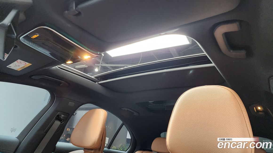 Mercedes-Benz E-Class 2024