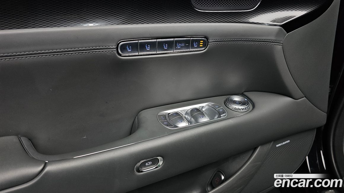 Genesis G90 2023