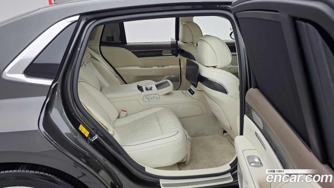 Genesis G90 2022