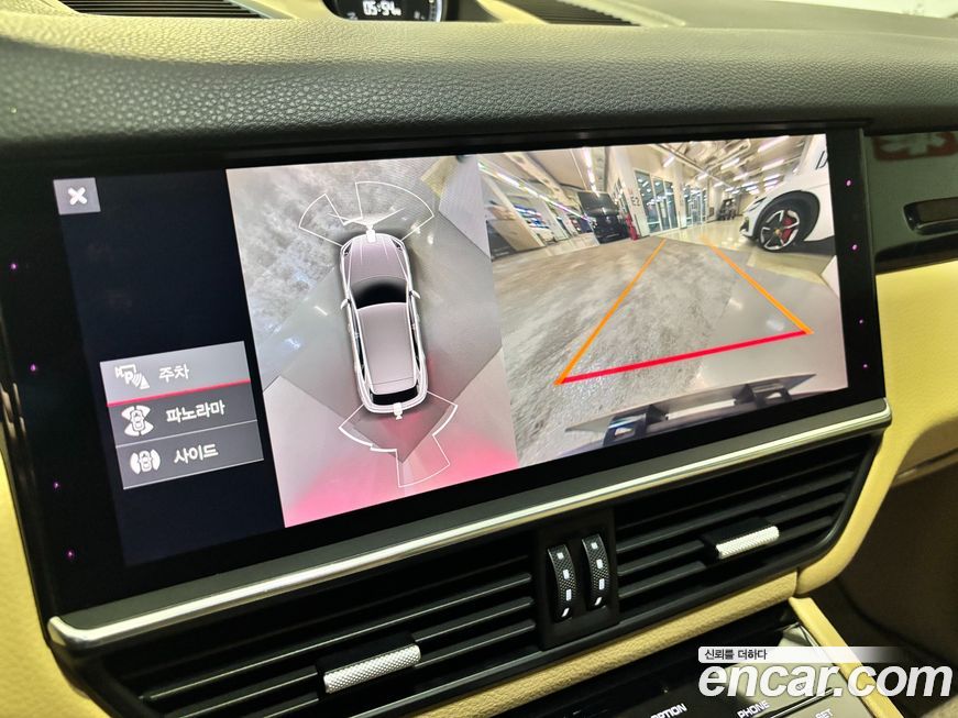 Porsche Cayenne 2021