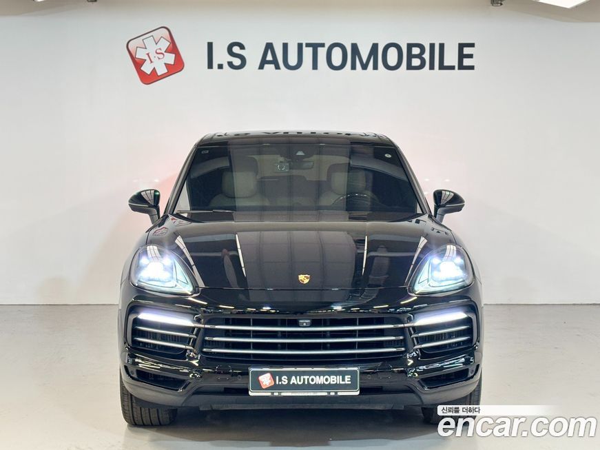 Porsche Cayenne 2021