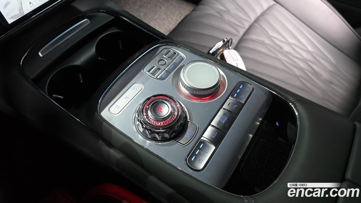 Genesis G90 2023