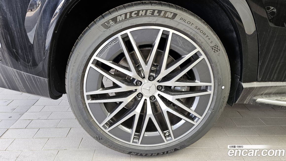 Mercedes-Benz GLE-Class 2026