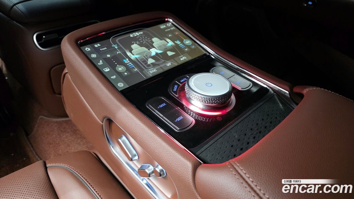 Genesis G90 2023