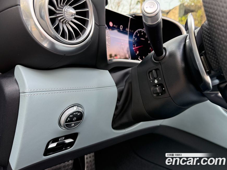 Mercedes-Benz SL-Class 2024