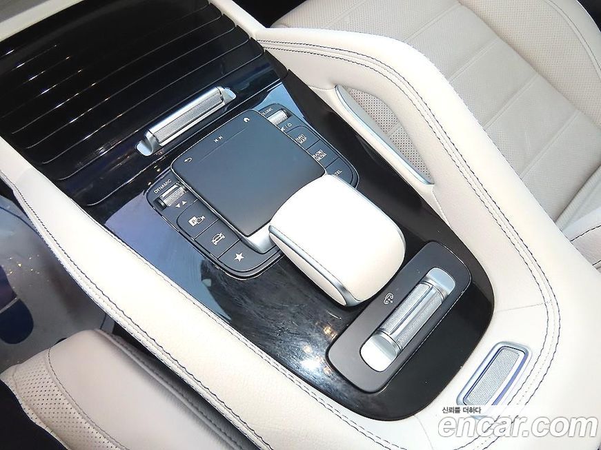 Mercedes-Benz GLE-Class 2022