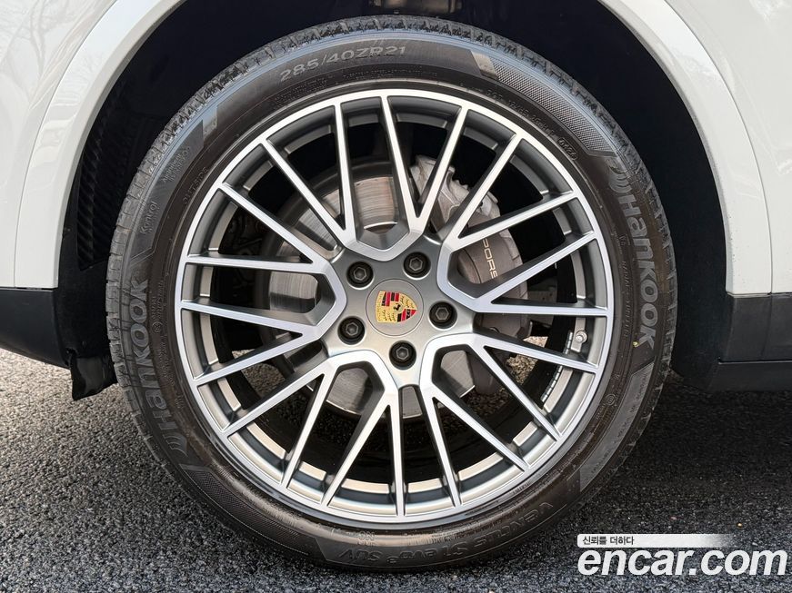 Porsche Cayenne 2023