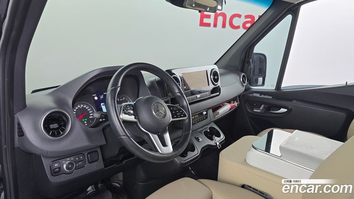 Mercedes-Benz Sprinter 2023