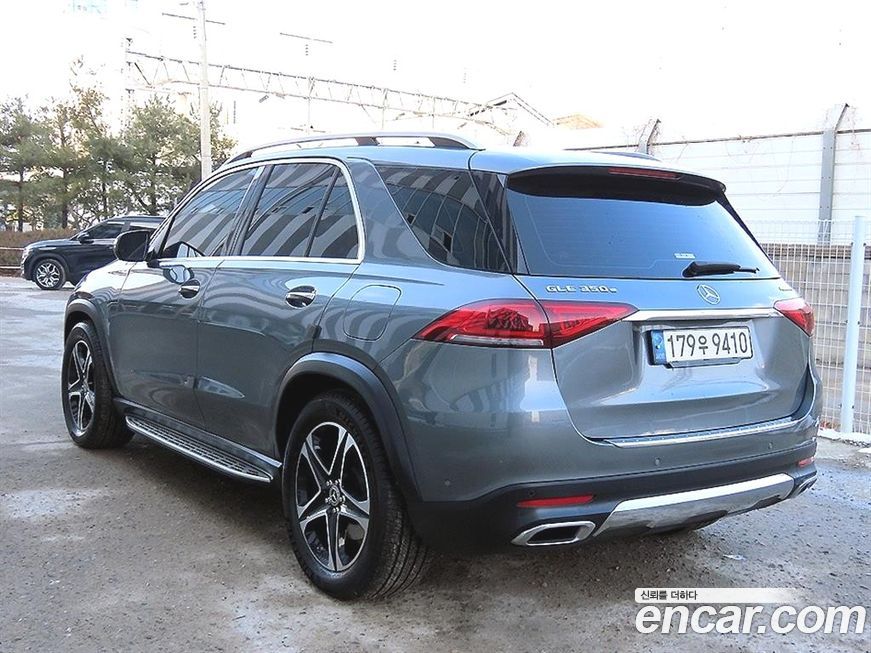 Mercedes-Benz GLE-Class 2022