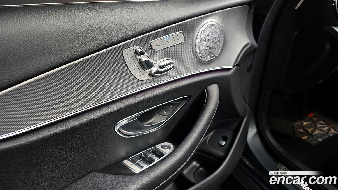 Mercedes-Benz E-Class 2019