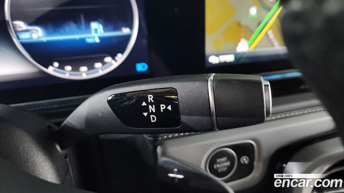 Mercedes-Benz G-Class 2023