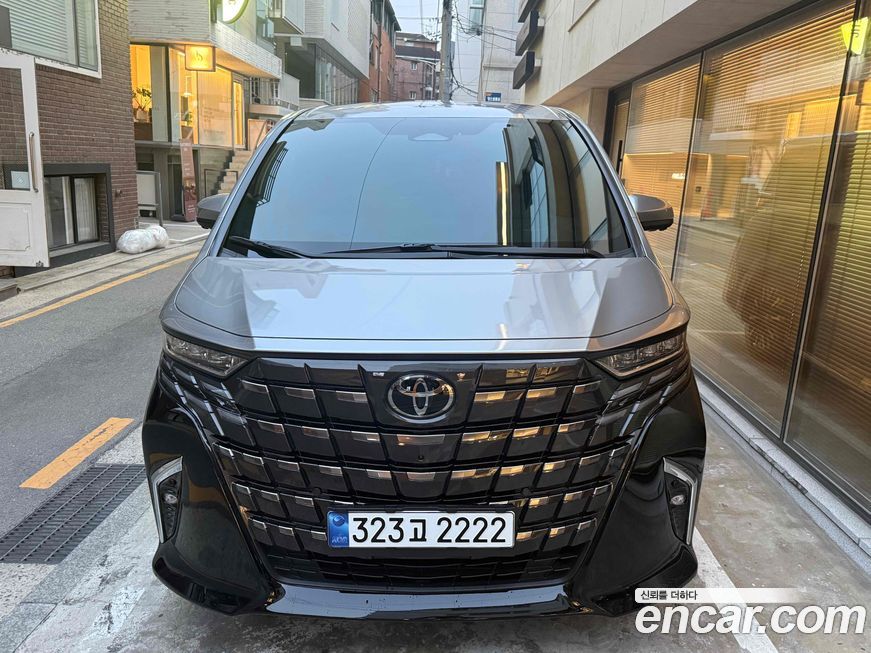 Toyota Alphard 2025